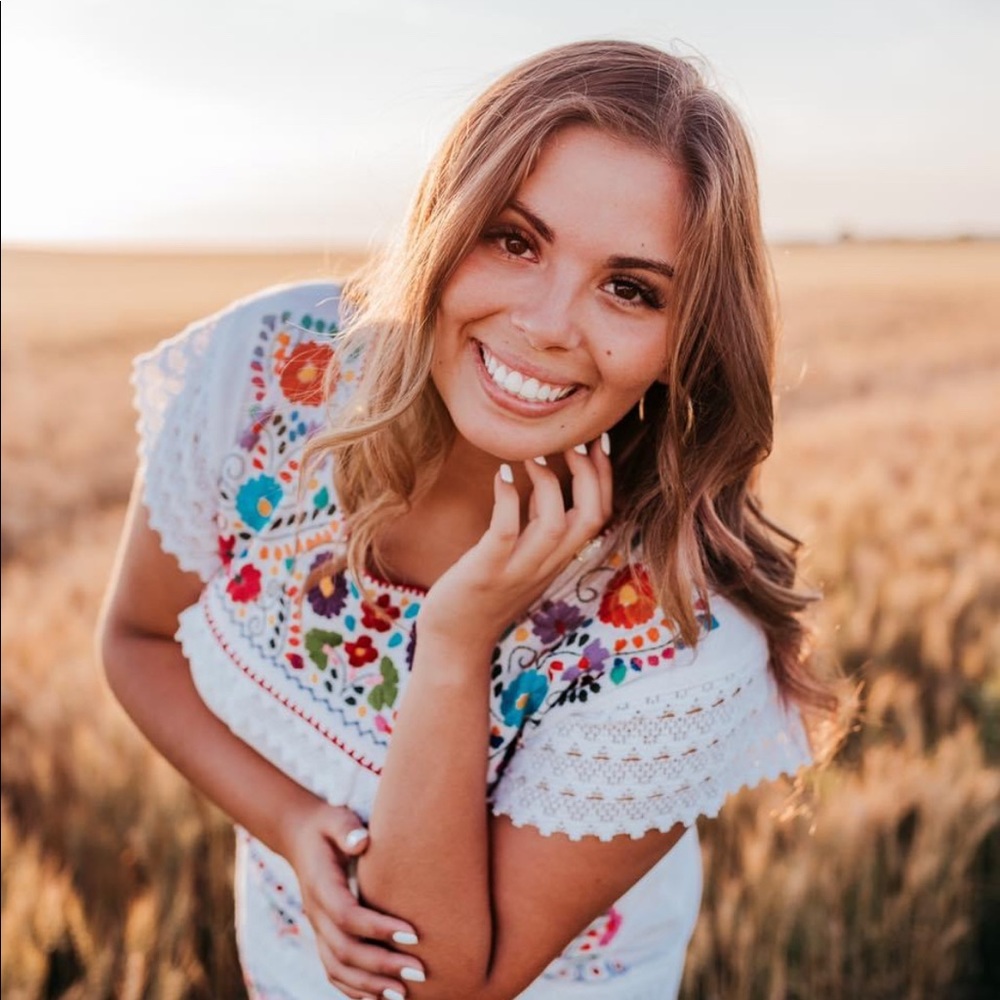 Meet your Posher, Meagan